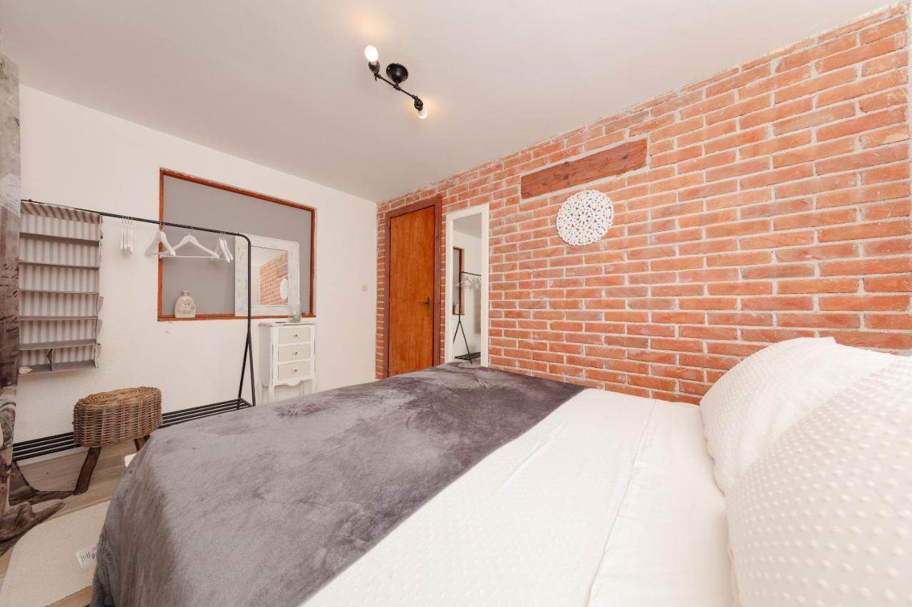 Casa Mia - Apartman Zara Medulin Eksteriør billede